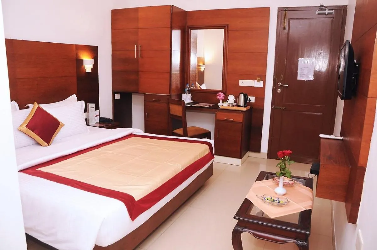 Prasanthi Hotel Parassala
